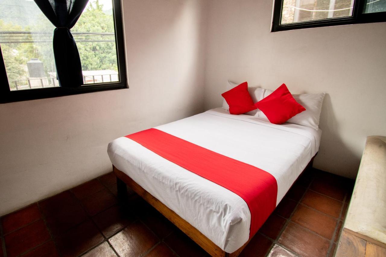Hotel Marmil Malinalco Exteriör bild